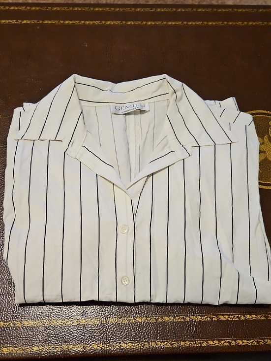 Gemelli Tops - Gemilli Women's White Vertical Stripe Button-Down Shirt